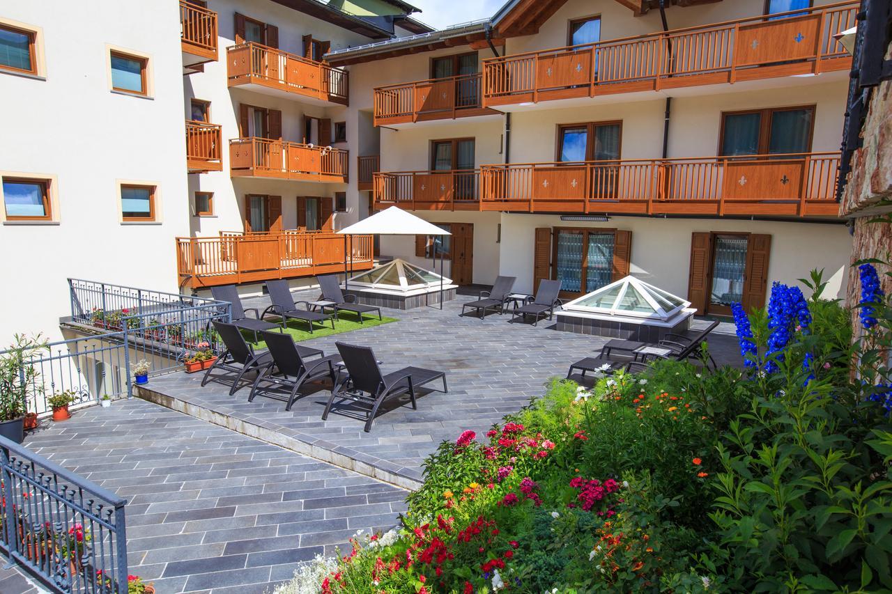 Hotel Majorka Andalo Exterior foto