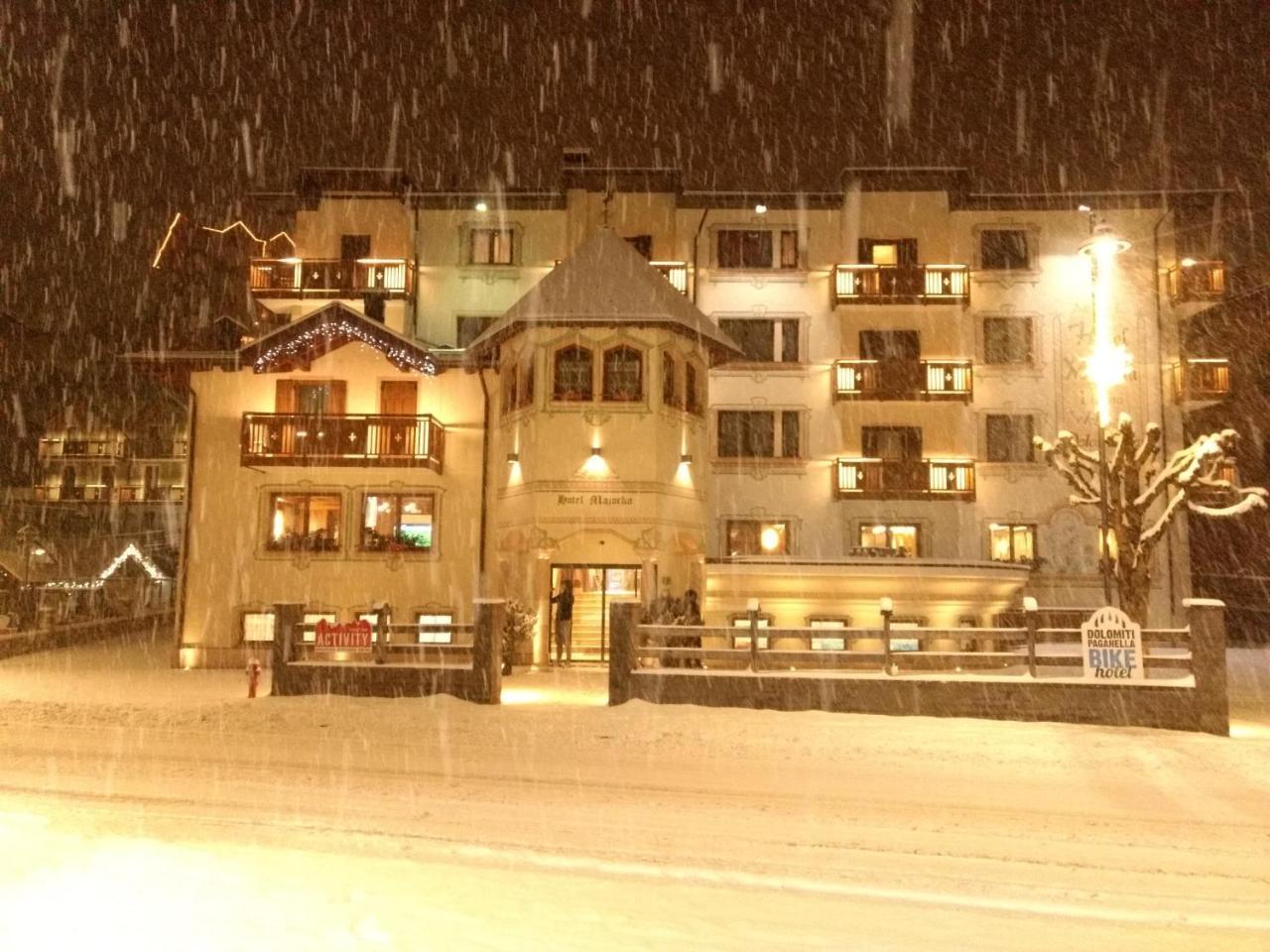 Hotel Majorka Andalo Exterior foto